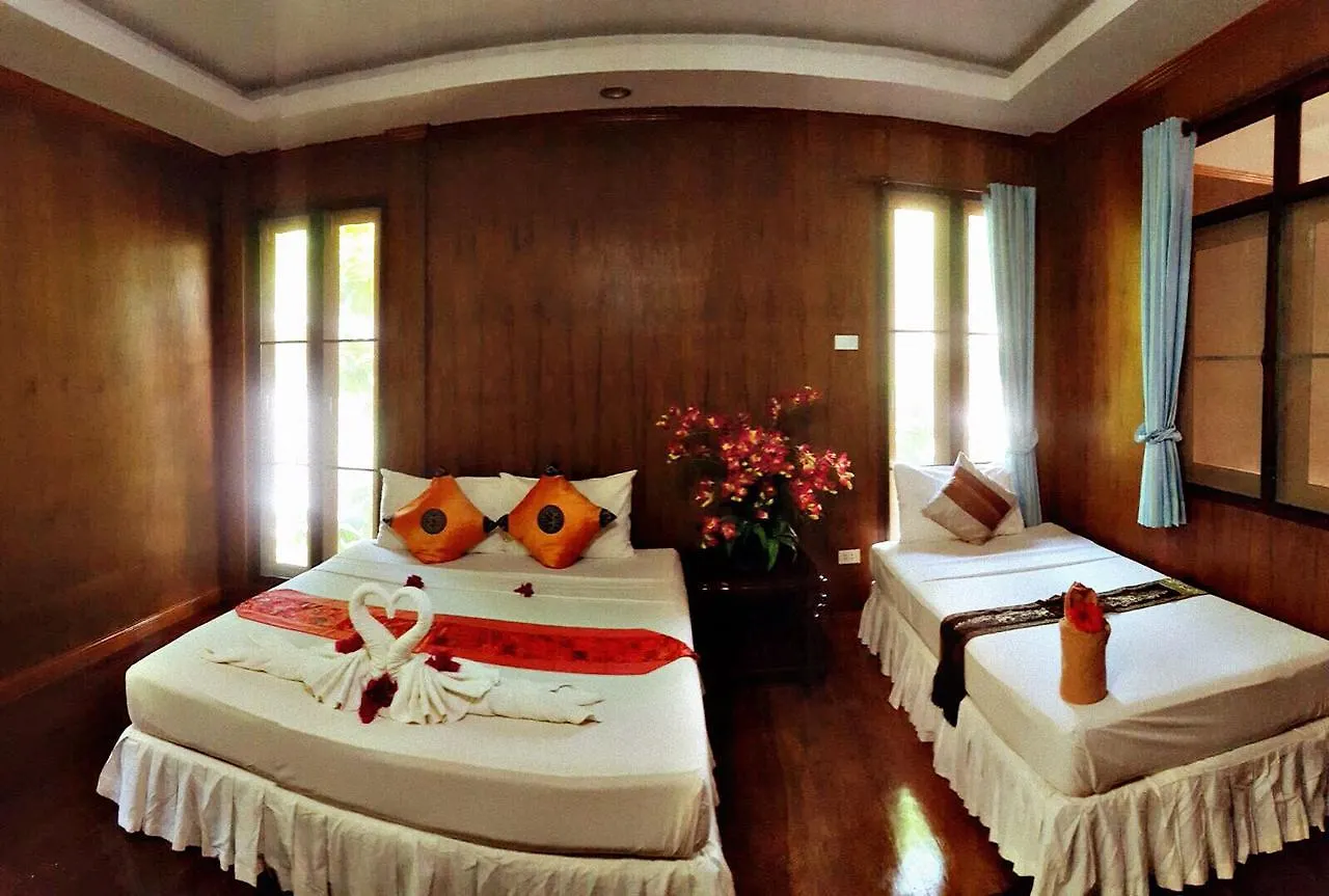 Baan Suan Farmstay Ko Lanta
