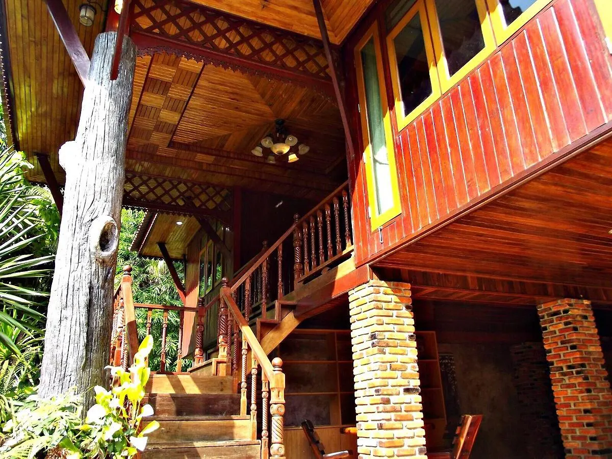 Baan Suan Farmstay Ko Lanta