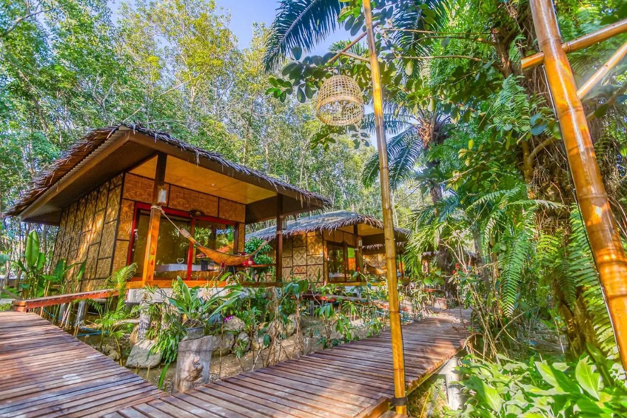 Baan Suan Farmstay Ko Lanta 2*,  Thajsko