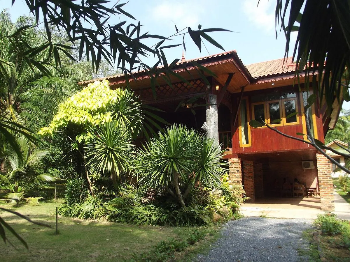 ** Penzion Baan Suan Farmstay Ko Lanta Thajsko